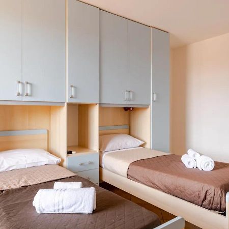 Garden Villa - Free Parking, Wi-Fi E Netflix Фьюмичино Экстерьер фото
