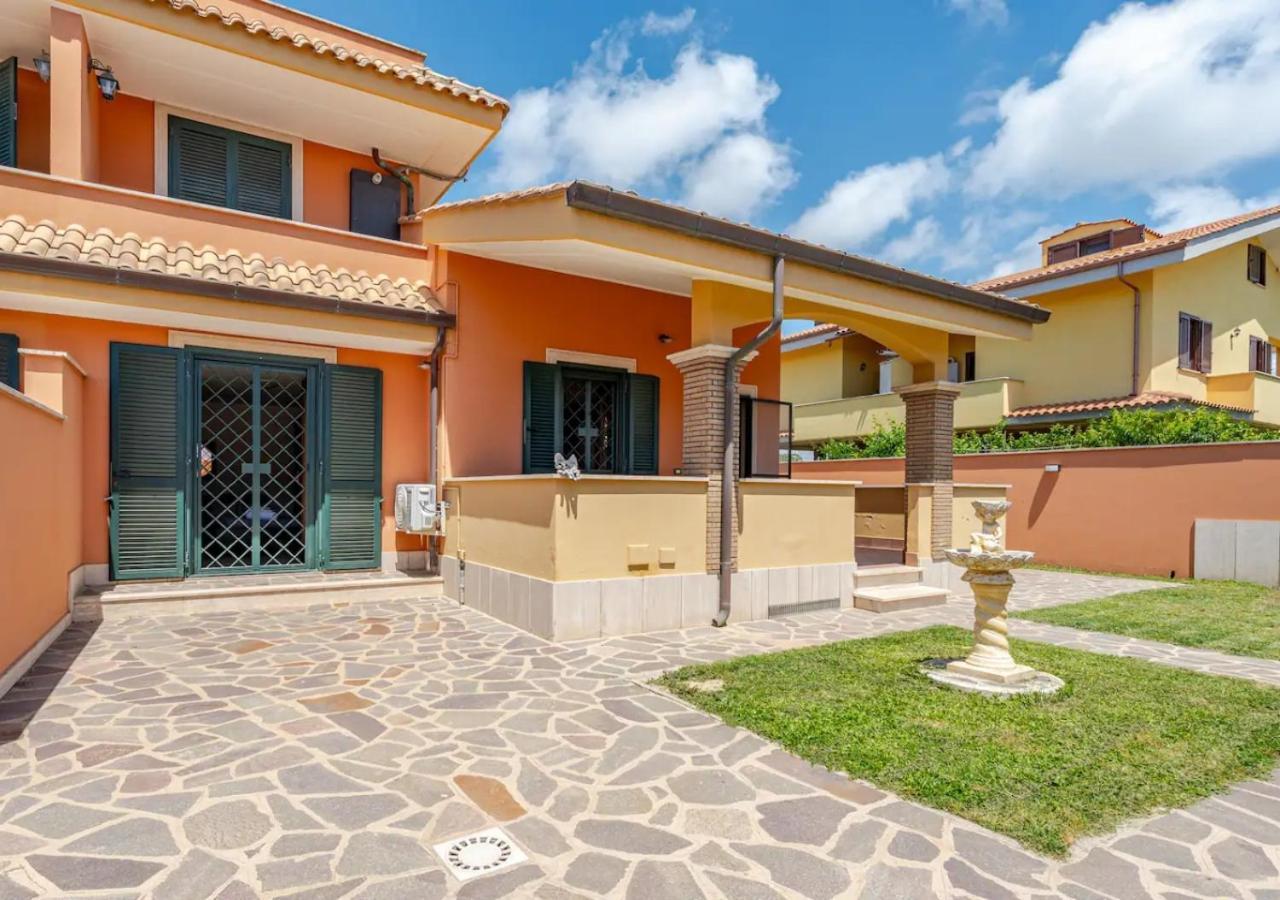 Garden Villa - Free Parking, Wi-Fi E Netflix Фьюмичино Экстерьер фото